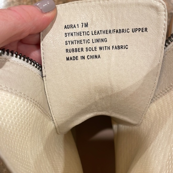 Ladies booties size 7m - Picture 4 of 7